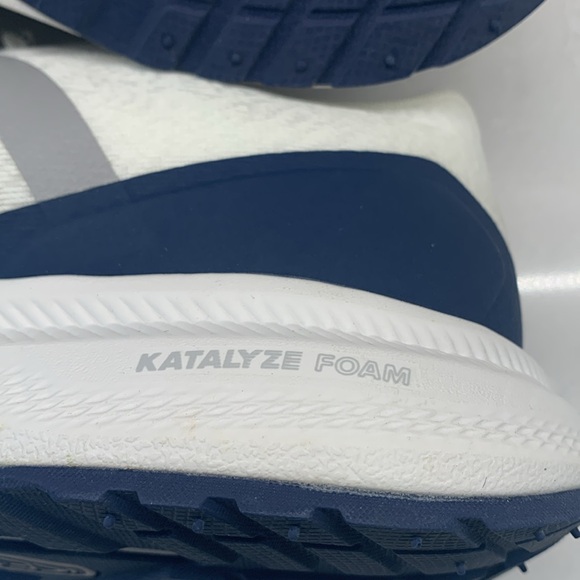 Keen WK500 Katalyze White Navy Walking Shoes Size 11.5 - Picture 9 of 9